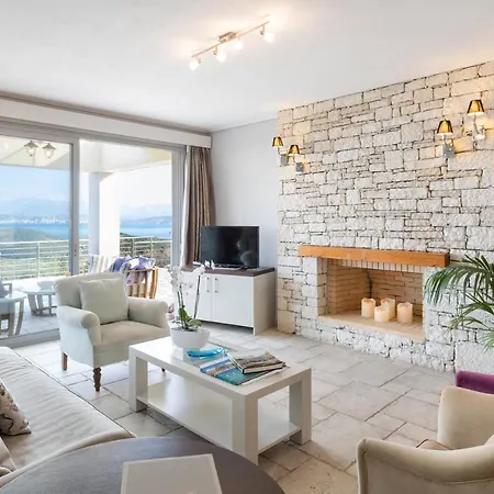 Villa White Stone By Rodostamo Collection *
