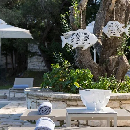 וילה White Stone By Rodostamo Collection